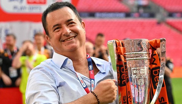 Acun Ilıcalı: Premier Lig'de kalıcı olmak istiyoruz