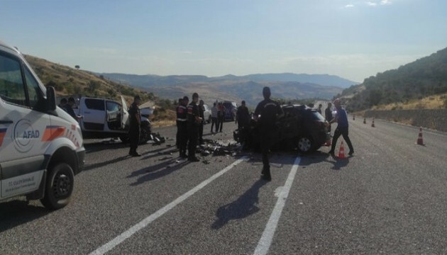 Adıyaman'da katliam gibi kaza: 4 ölü, 3 yaralı!