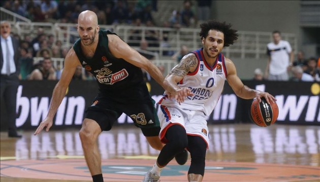 Anadolu Efes'ten kritik galibiyet