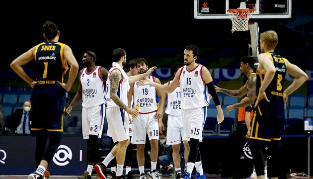 Anadolu Efes Rusya'dan mutlu dönüyor