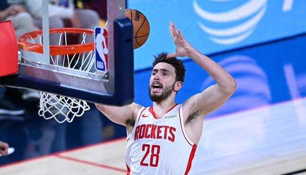 Alperen Şengün'den double-double