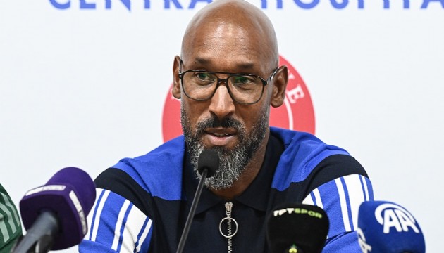 Nicolas Anelka istifa etiğini duyurdu