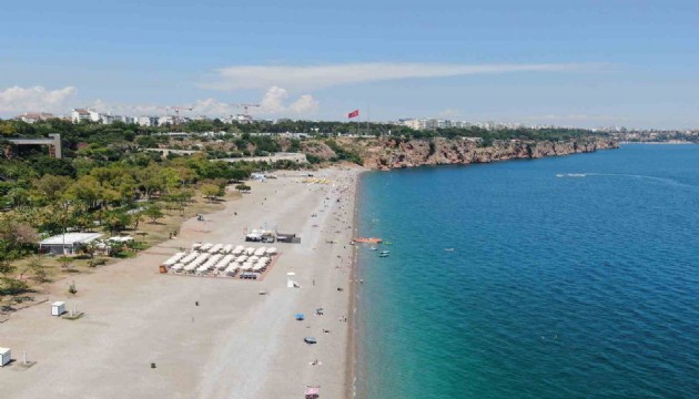Antalya’da 'Dumansız Plaj' uygulaması için yeni genelge