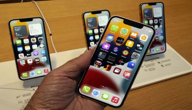 Apple, iPhone'daki şarj soketlerini değiştiriyor