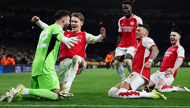 Arsenal'de 22 futbolcu takımdan ayrılıyor