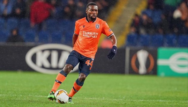 Başakşehir'den Azubuike kararı