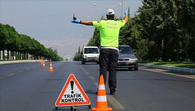 423 bin sürücüye işlem yapıldı