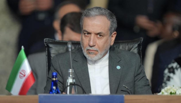 İran: Hürmüz Boğazı'nı kapatmadık