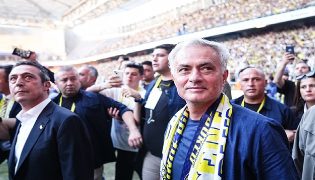 Jose Mourinho'dan flaş paylaşım: 'Haydi Fenerbahçe'