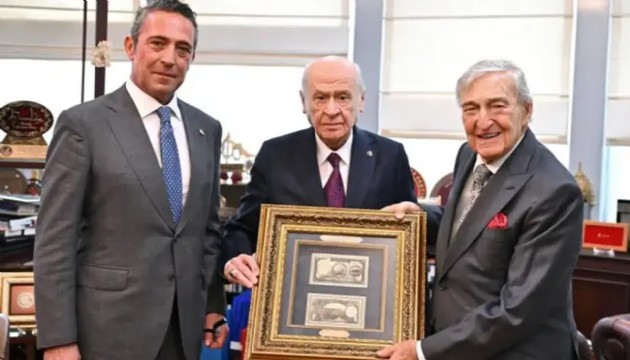 Bahçeli, Koç ailesini kabul etti