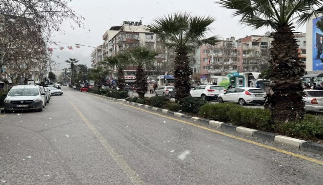 O ile yıllar sonra ilk kez kar yağdı