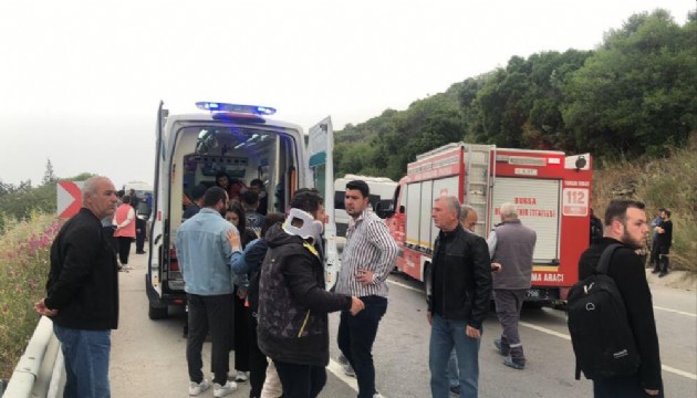 Kazayı bırakıp kavga ettiler!