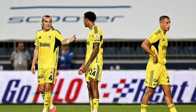 Fenerbahçe'de bir ayrılık daha: TFF'ye bildirildi