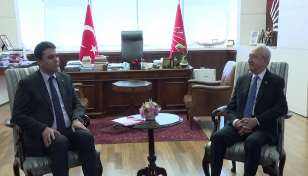 Gültekin Uysal'dan Kılıçdaroğlu'na ziyaret