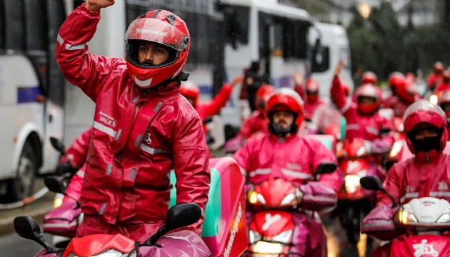 Kuryeler 3 gün kontak kapatıyor