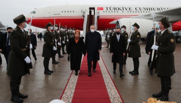 Cumhurbaşkanı Erdoğan Kiev'de