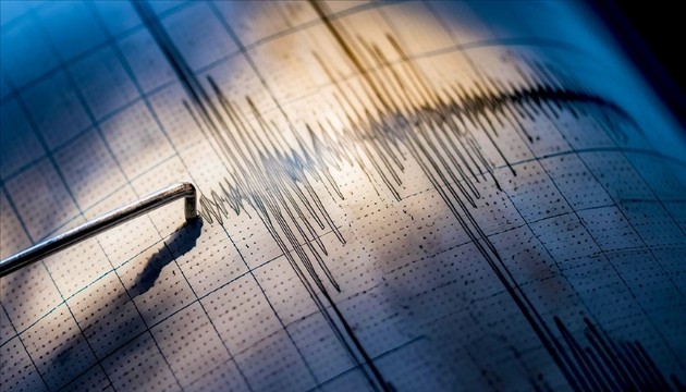 Kütahya'da deprem! Simav sallandı