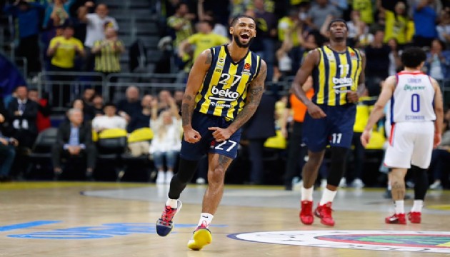 Fenerbahçe ayrılığı açıkladı