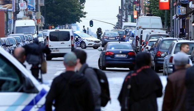 Belçika'da bir araç kalabalığa daldı: 4 ölü