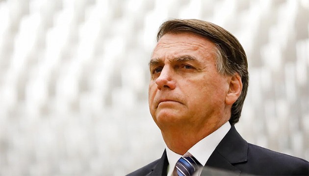 Jair Bolsonaro'ya 8 yıl siyasi yasak