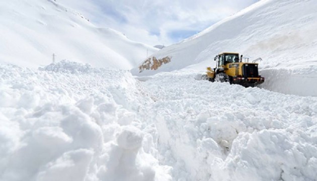 427 yol ulaşıma kapandı