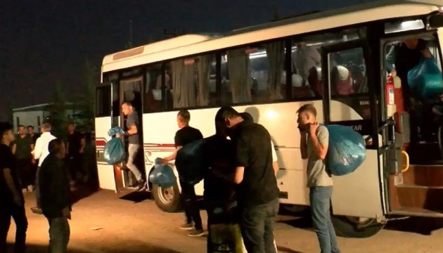 Sincan Cezaevi'nde tahliyeler başladı