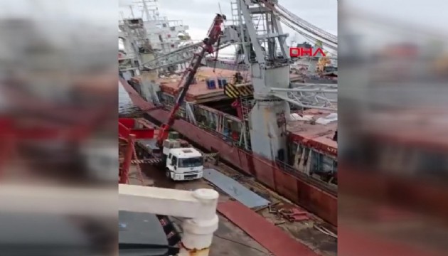 Tuzla'da bakıma alınan gemi yan yattı: 1 işçi hayatını kaybetti