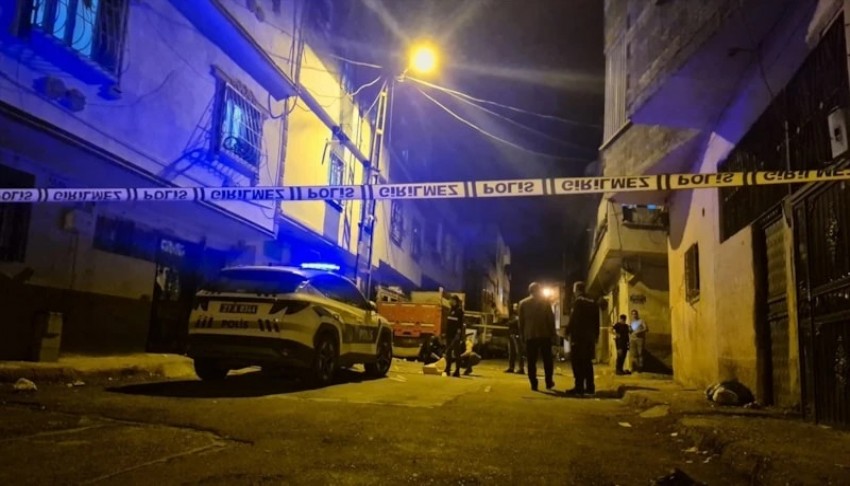 Çocukların kavgasına aileler karıştı: 1 ölü!
