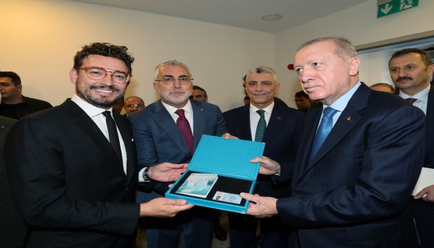 Cumhurbaşkanı Erdoğan'dan Danilo Zanna'ya Turkuaz Kart