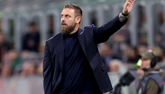 Roma'da De Rossi dönemi sona erdi