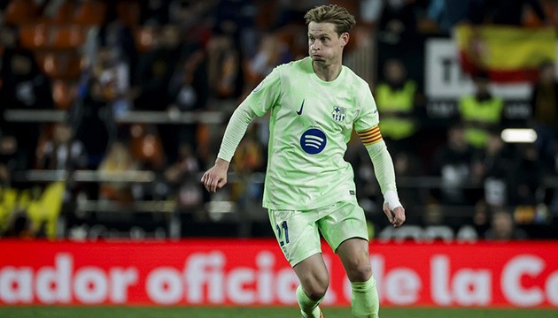 Barcelona, yıldız ismin sözleşmesini uzattı