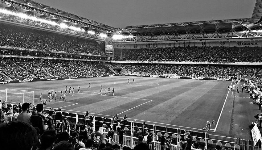Derbide acı olay! Fenerbahçe tribününde hayatını kaybetti