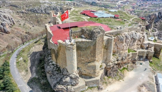 2 bin 800 yıllık 'açık hava tapınağı' çıktı