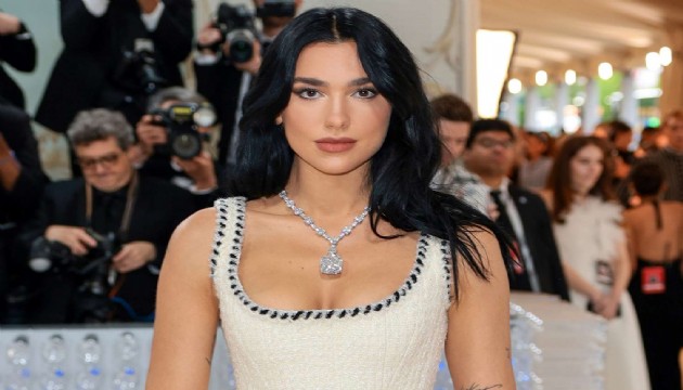 Dua Lipa İstanbul'da!
