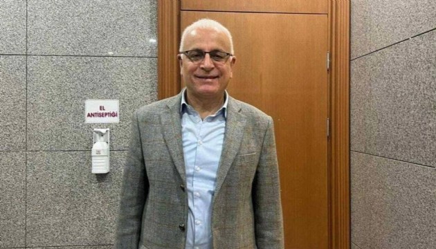 Yazarlardan, Merdan Yanardağ'a destek!