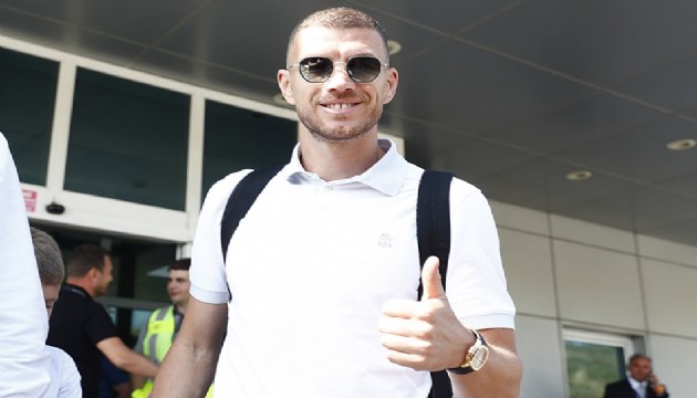 Edin Dzeko Fenerbahçe için İstanbul'da!