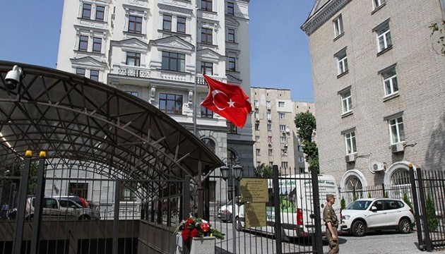 Türkiye'nin Kiev Büyükelçiliği taşınıyor