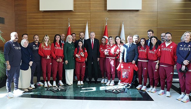 Erdoğan, paralimpik sporcuları kabul etti