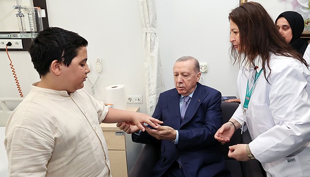 Erdoğan'dan hasta ziyareti