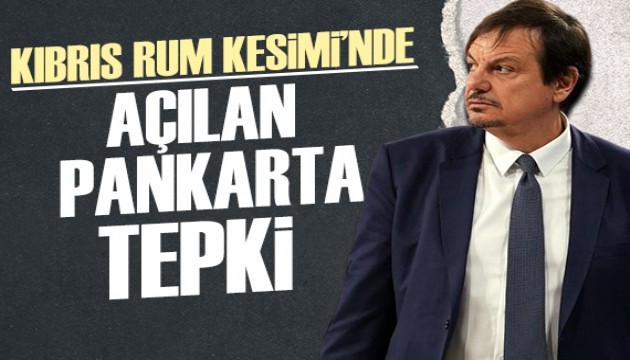 Ergin Ataman'dan pankart tepkisi