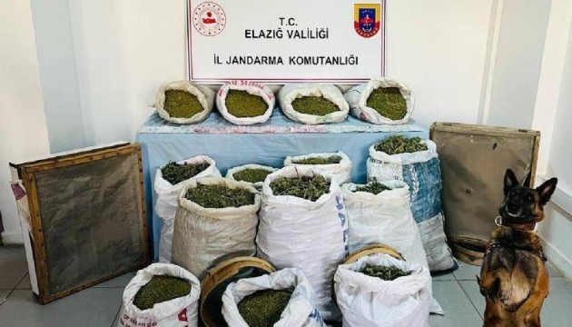 Elazığ'da 241 kilo esrar ele geçirildi