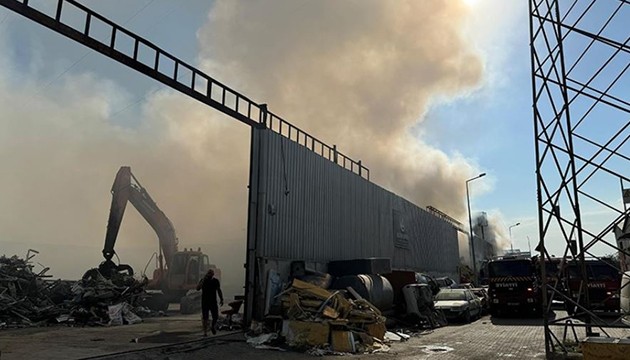 Aydın'da fabrika yangını