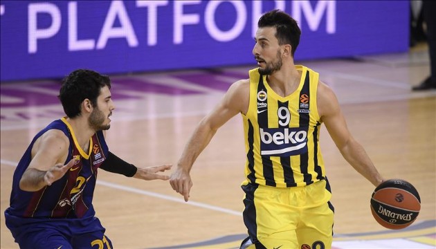 Fenerbahçe Barcelona'da bozguna uğradı