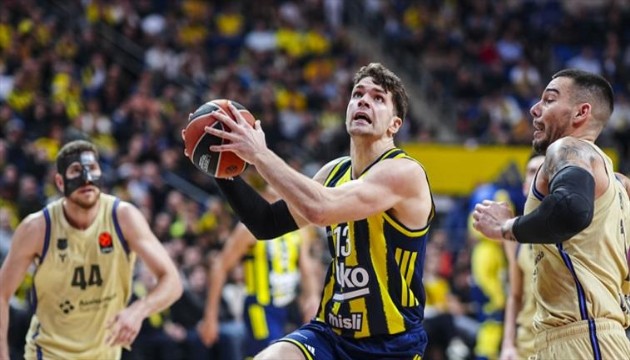 Fenerbahçe Beko, Barcelona'yı sildi