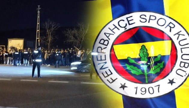 Fenerbahçe'de istifa sesleri: Taraftar tesislere akın etti
