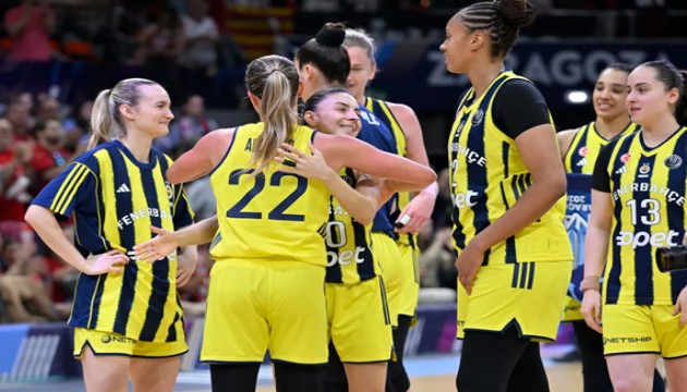 Avrupa'da Fenerbahçe-Galatasaray finaline bir adım kaldı