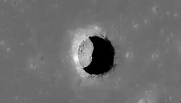 Ay'da astronotların kullanabileceği bir mağara olduğu doğrulandı