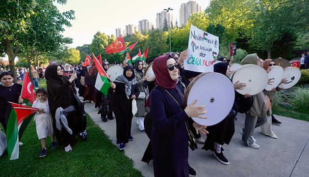 İstanbul'da Gazze yürüyüşü düzenlendi
