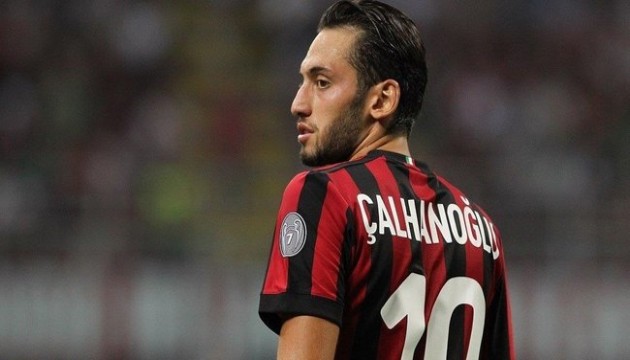 Milan'dan Çalhanoğlu kararı