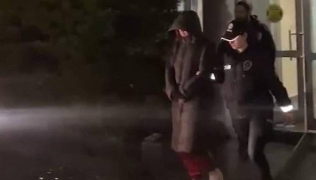 Çakma komedyen Selin Dilmaç uyuşturucudan tutuklandı
